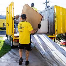Best Yard Waste Removal  in Norwalk, CT